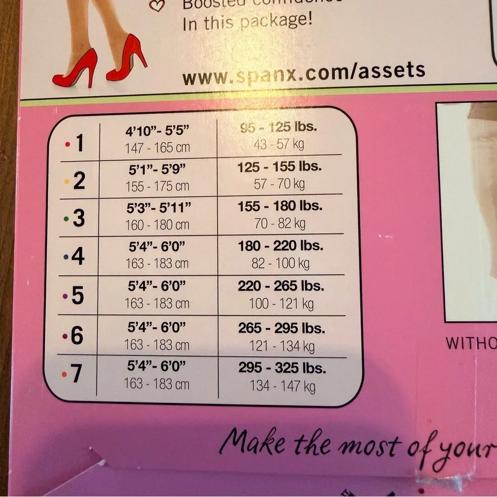 Assets sheer pantyhose new size 3‎